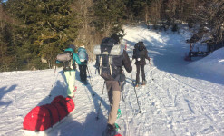 Randonnée avec pulka et bivouac hivernal le temps d'un weekend dans le Vercors