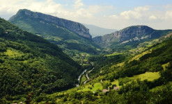 Jeûne, Marche et Mieux-Être dans la Drôme Provençale