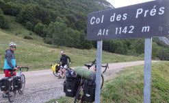 L’aventure à vélo :  Les Alpes Françaises au bout du guidon
