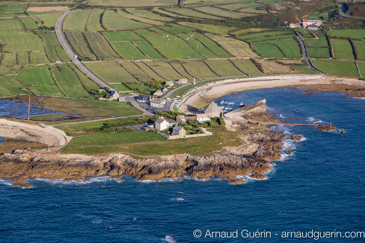Paysage du Géoparc de la Hague dans le Cotentin vu du ciel - Séjour photo Amarok l'Esprit Nature
