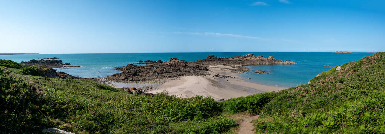 Paysage du littoral breton, point d'Ebihens