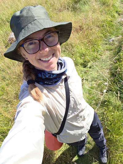Viviana Daille, guide de kayak en rivière avec Amarok l'Esprit Nature